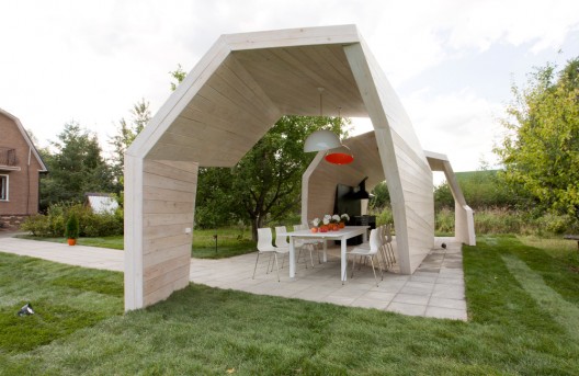 Gazebo Design for Garden at TV Show pictures